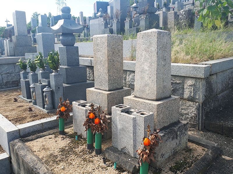 内田町墓地