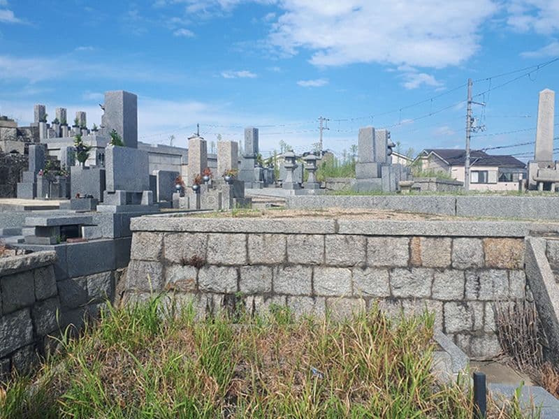 内田町墓地