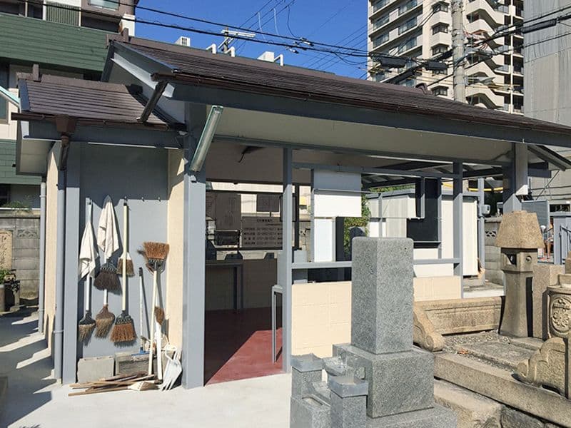 三国本町墓地