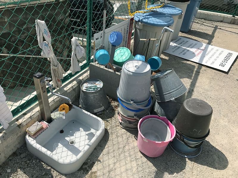 岡上の町墓地