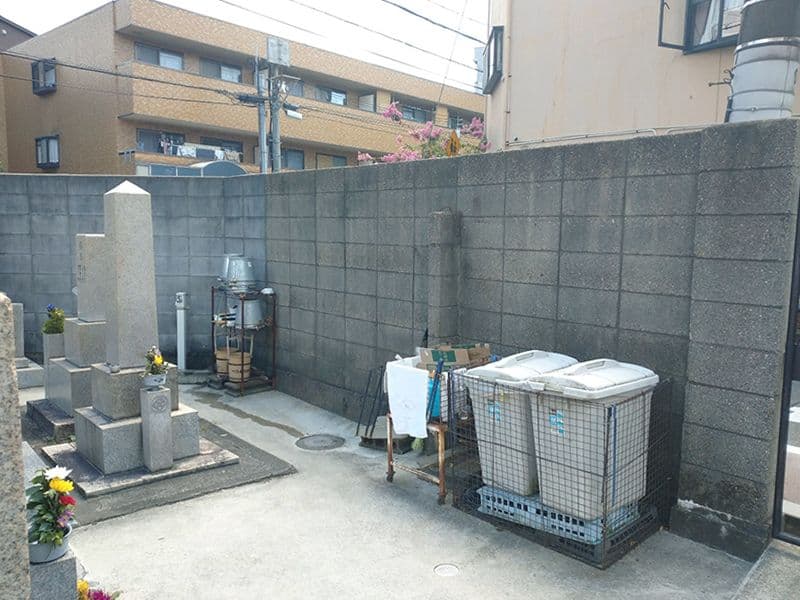 別所墓地
