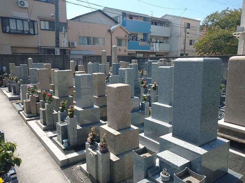 別所墓地
