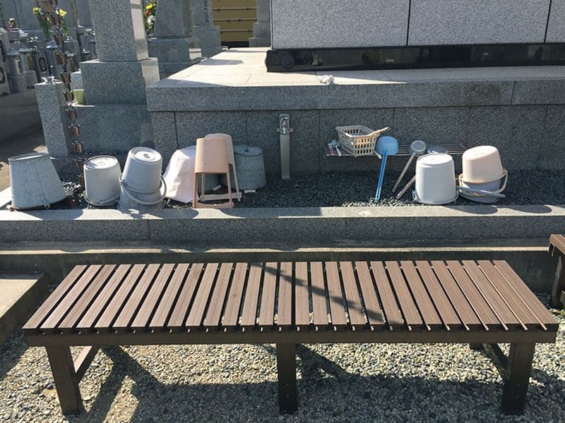 南昌寺境内墓地