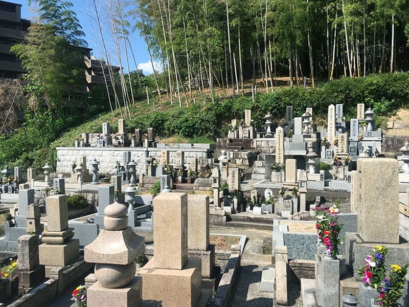 穂積墓地