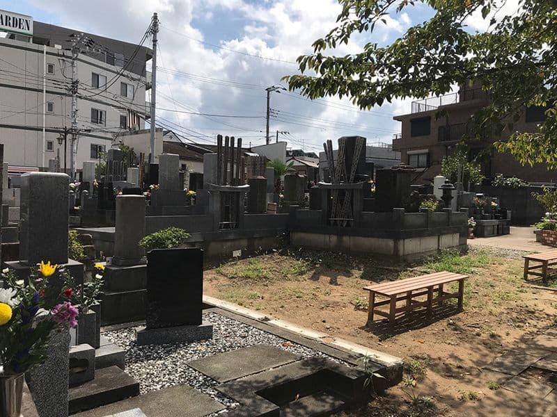鬼越霊園