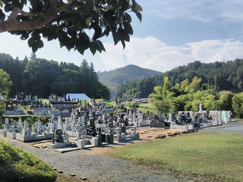 報恩寺墓地