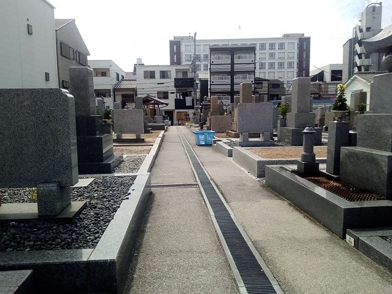 山之内霊園