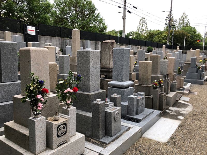 善源寺町墓地