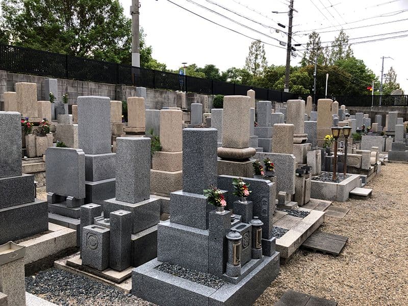 善源寺町墓地