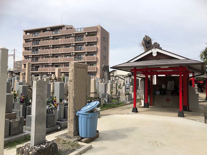 桑津墓地