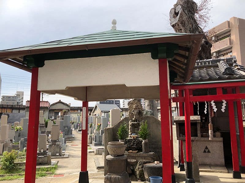 桑津墓地