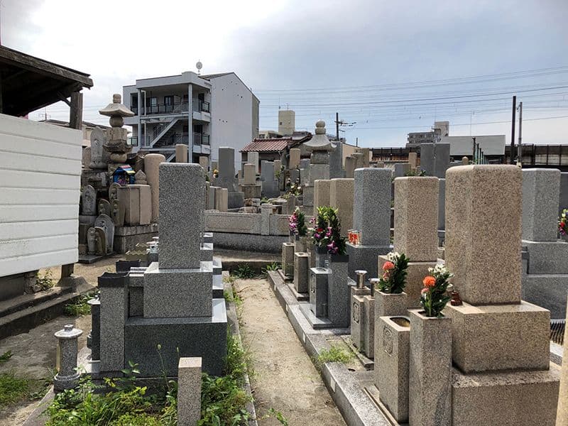 桑津墓地