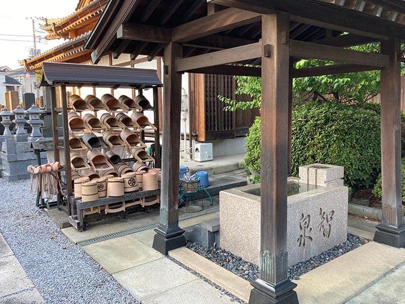 泉福寺墓苑