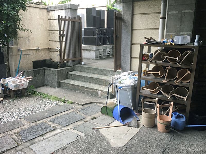 東上野霊苑