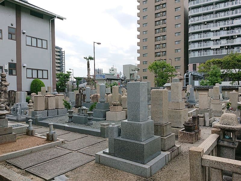 鳳林寺境内墓地