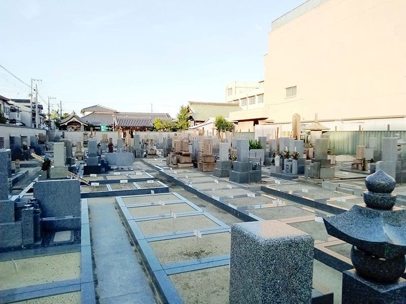 経王寺墓地