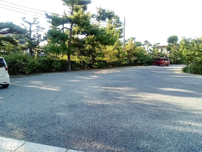 本源院墓地