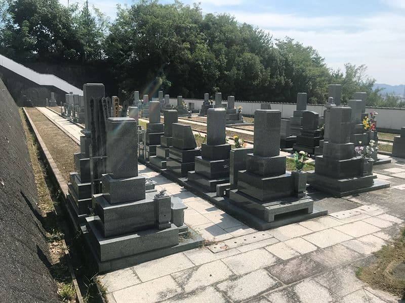 阿弥陀堂三滝公園墓地