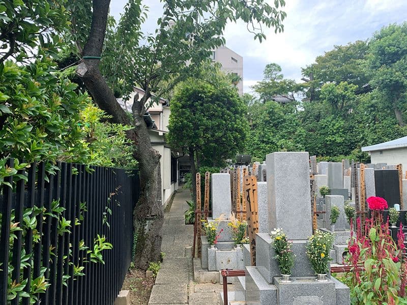 龍泉院