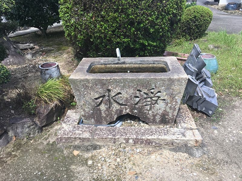 泉徳寺 のうこつうぼ
