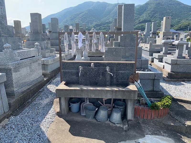 寺ノ山霊園