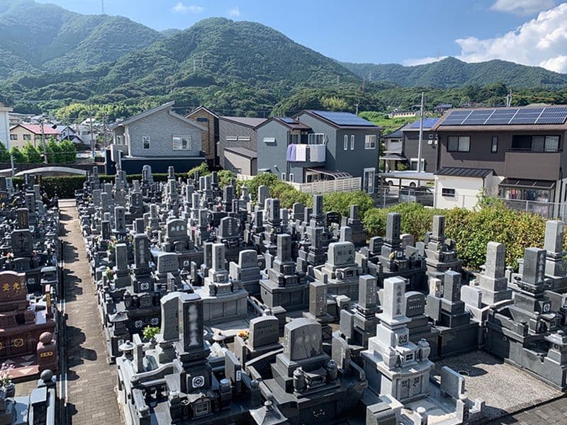 寺ノ山霊園