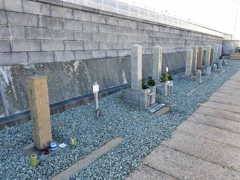 稗島霊園
