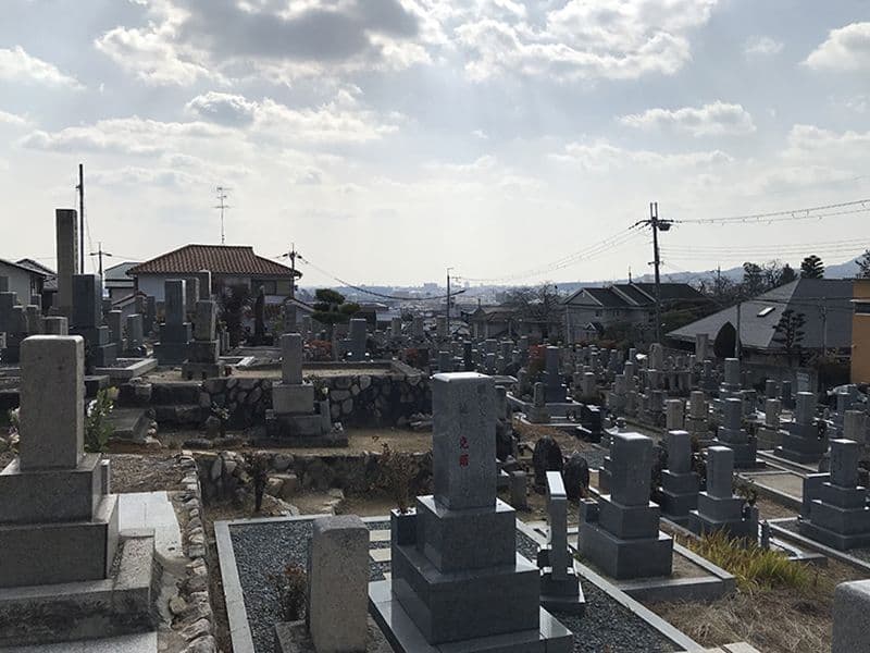 米谷墓地