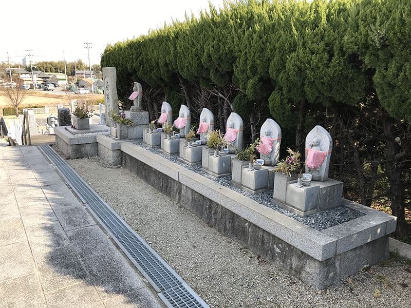 野中墓地