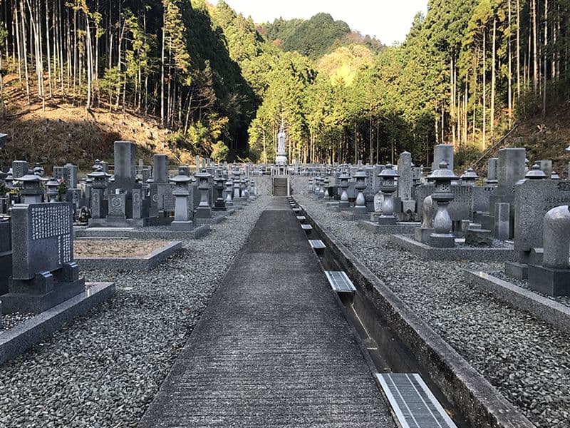 宗見寺霊苑
