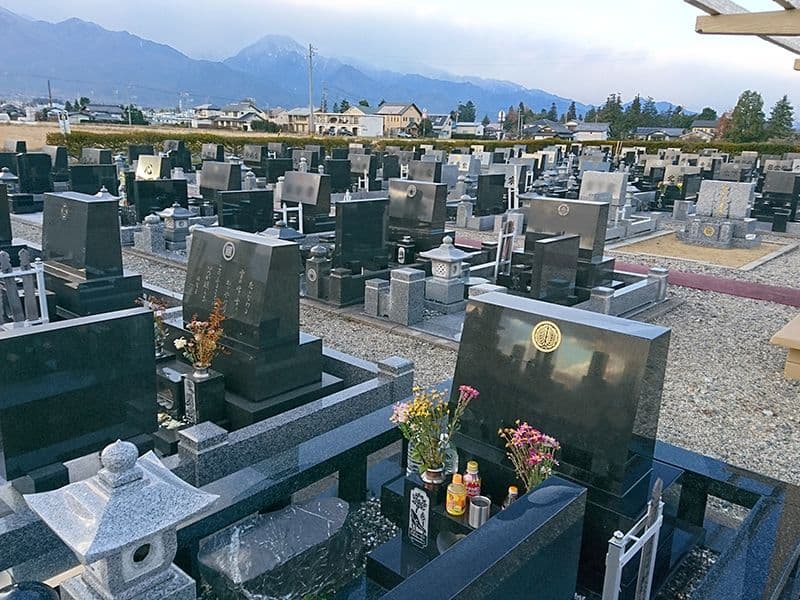 安曇野市営 上沢霊園