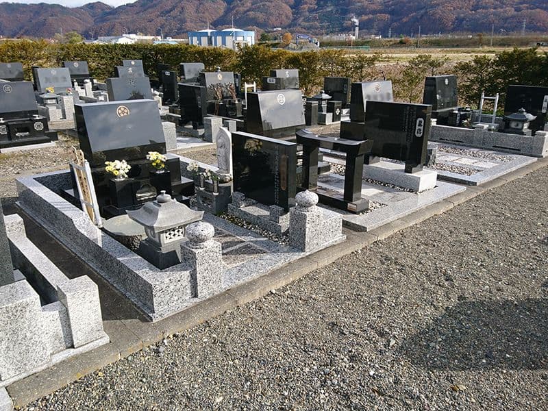 安曇野市営 飯田霊園