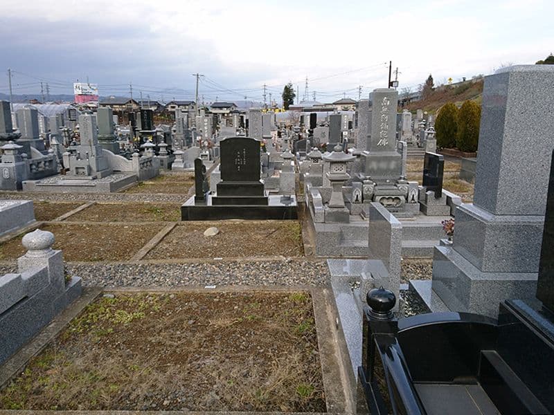 須坂市営 高梨霊園