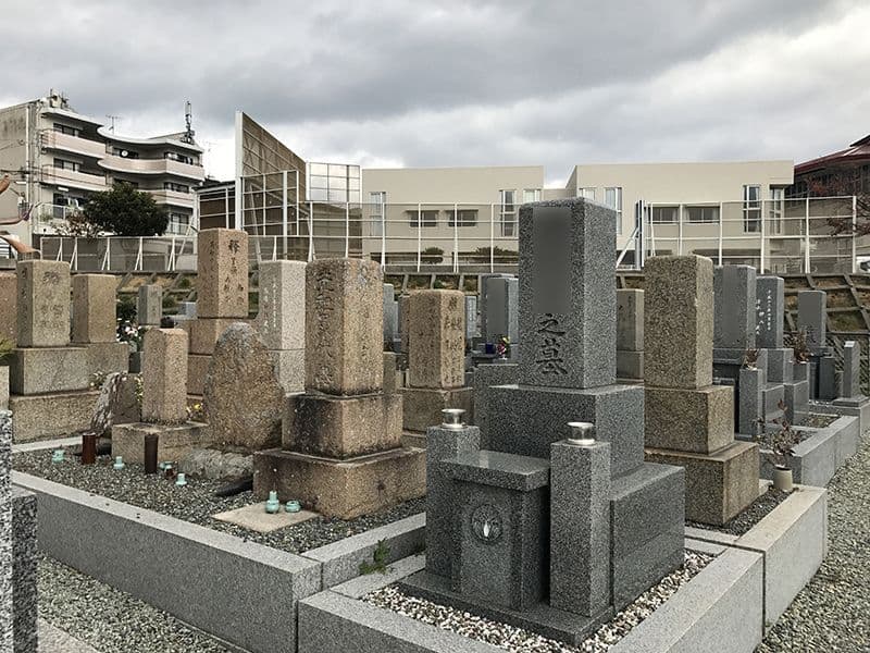 森共同墓地