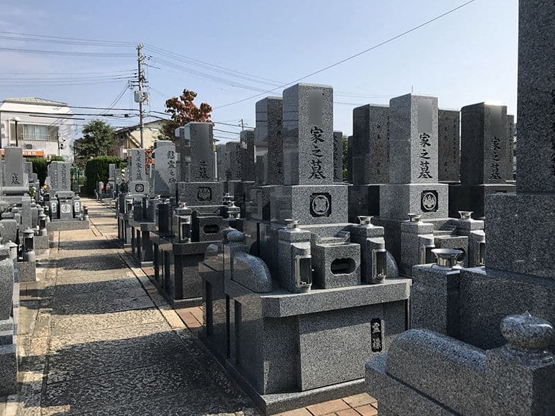 長寿院墓地
