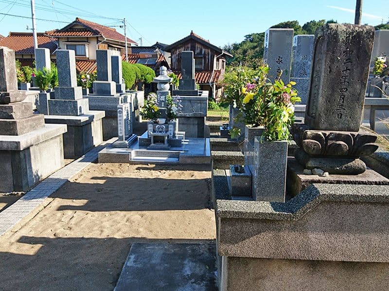 浜田市営 下府上の浜共同墓地