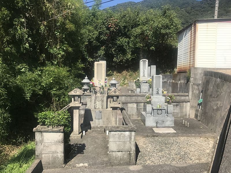 呉市営 望地墓地