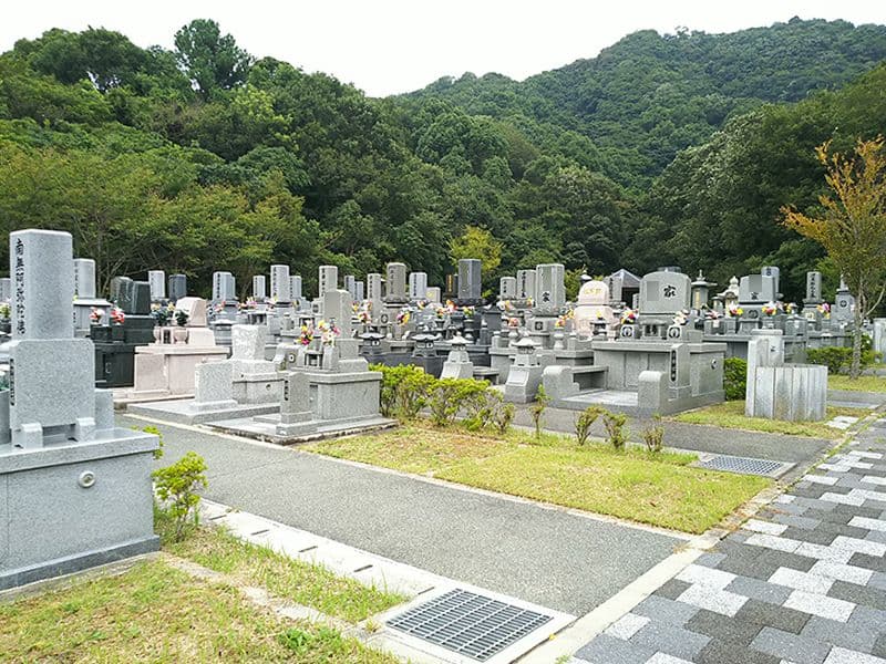 嘉麻市営 山田白馬霊園