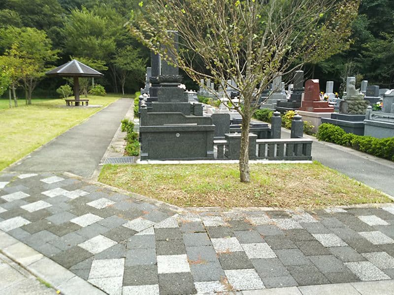 嘉麻市営 山田白馬霊園