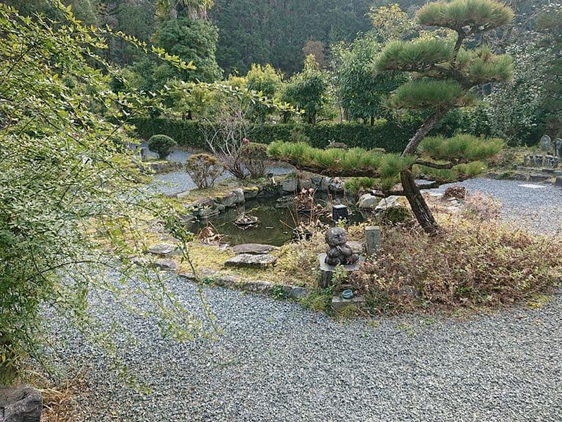 瑞雲墓園