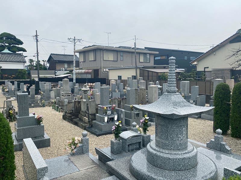 中村西墓苑