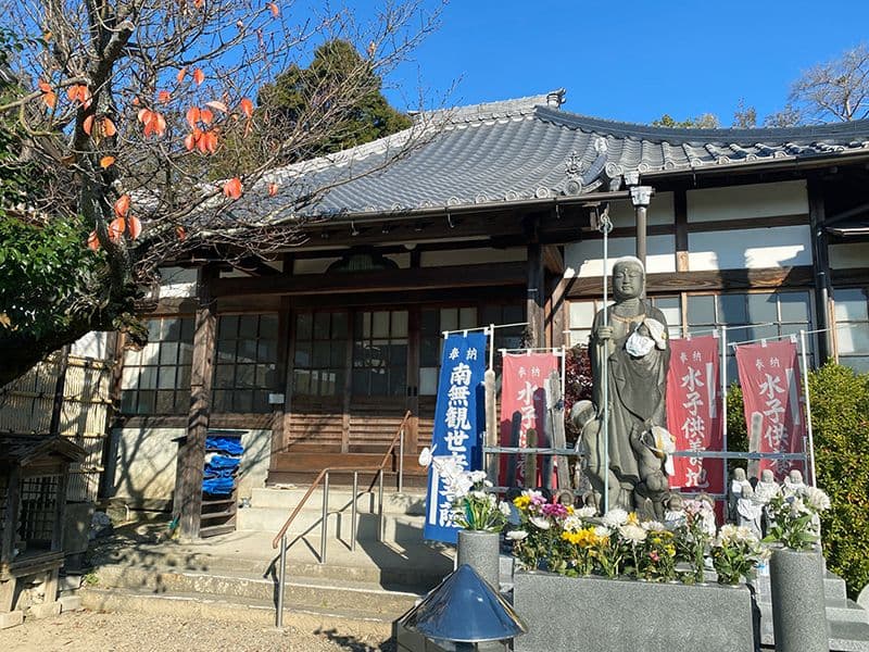 小松寺北霊苑（永代供養墓)