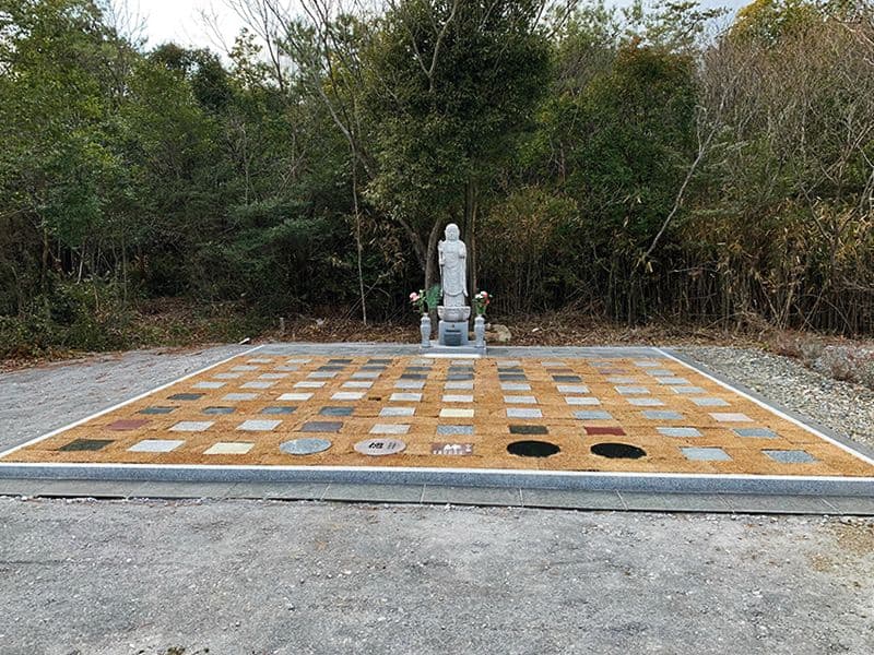 妙見寺墓地