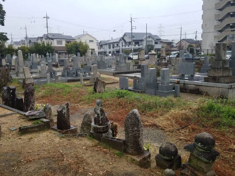 牧野阪共同墓地