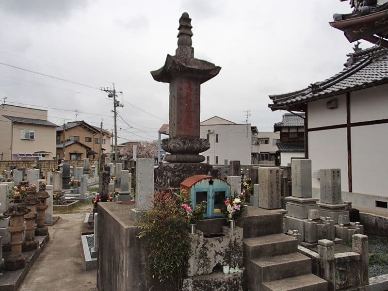行徳墓地