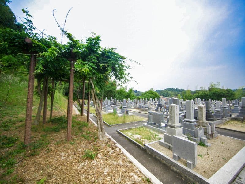 伯耆町町営公園墓地