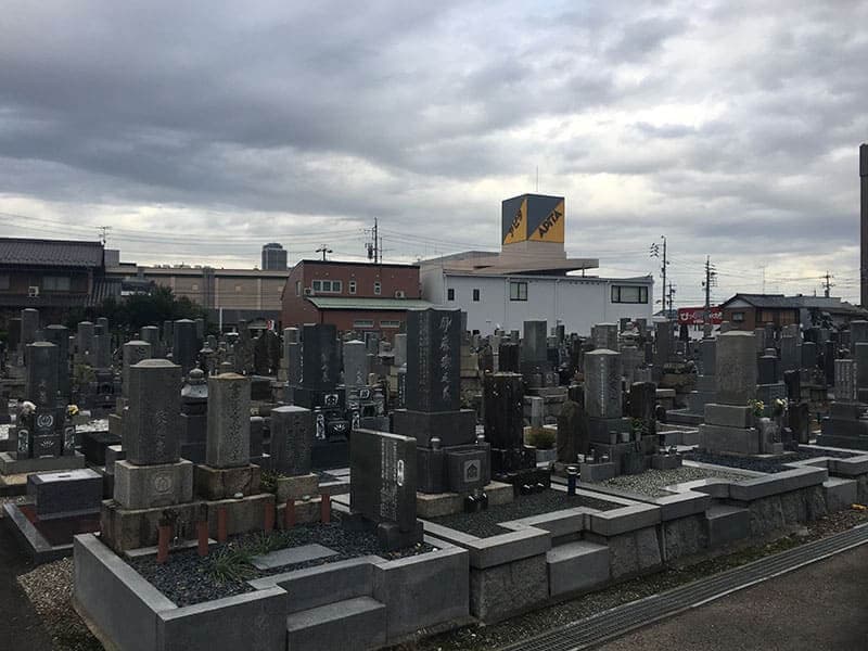 岐阜市営 加納穴釜墓地