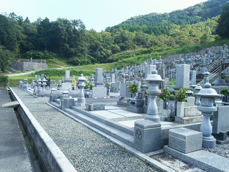 美作市営 むつみの丘霊園