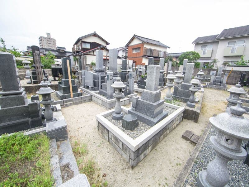 米子墓地