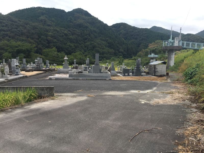 和気町営 塩田墓地